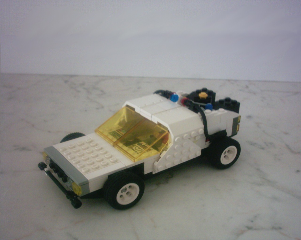 bttfdelorean1.jpg