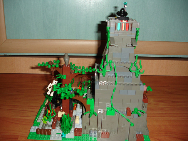 crystal_swamp_tower_3.jpg