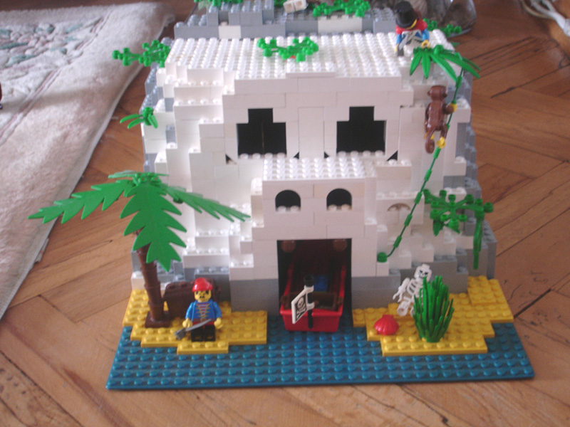 monkey_skull_island_9.jpg