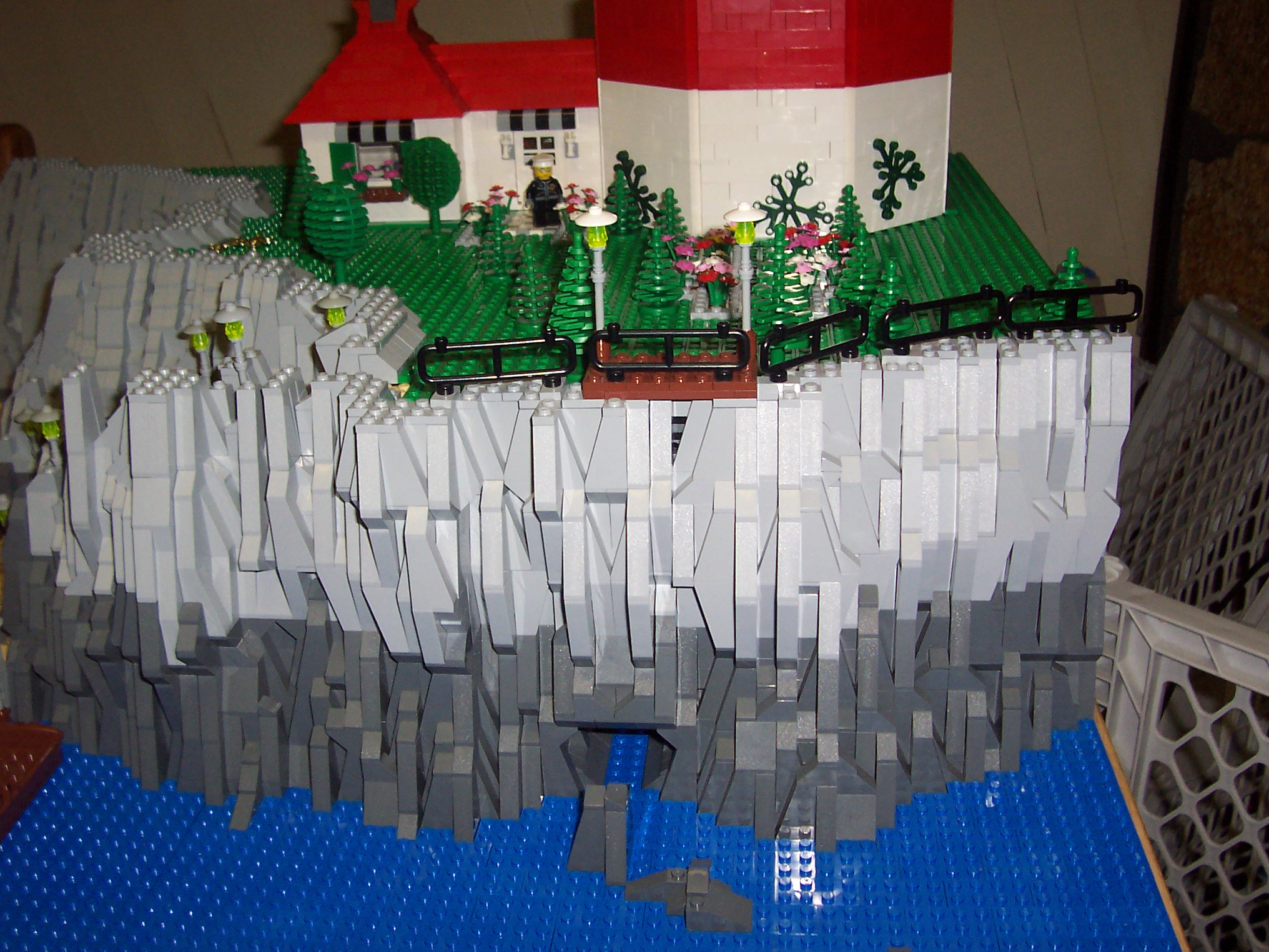lighthouse_3.jpg
