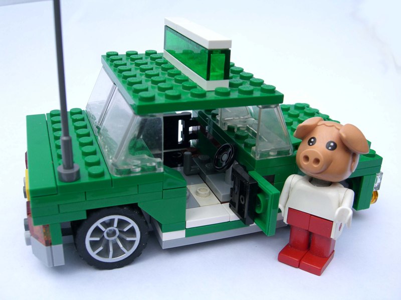 pigstaxi4.jpg