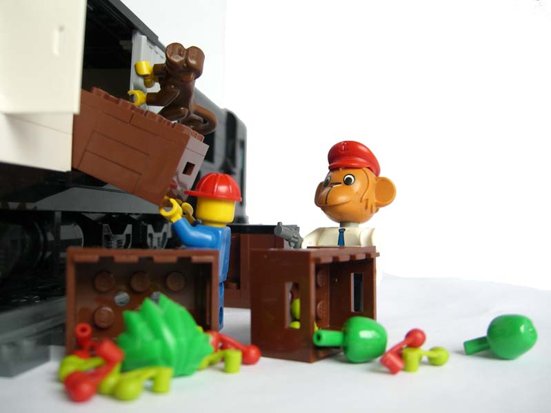 monkeysattack4.jpg