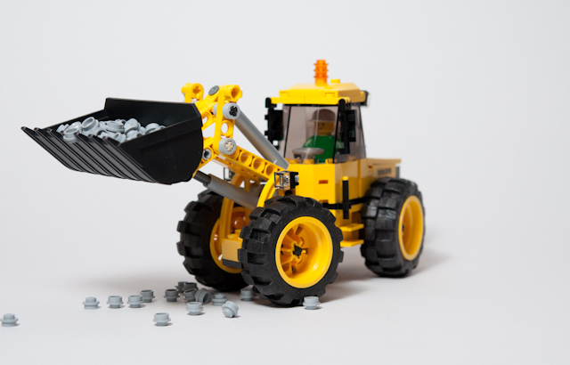 5_volvo_front-end_loader.jpg