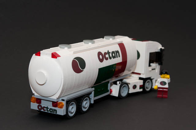 1_1_octan_tanker.jpg