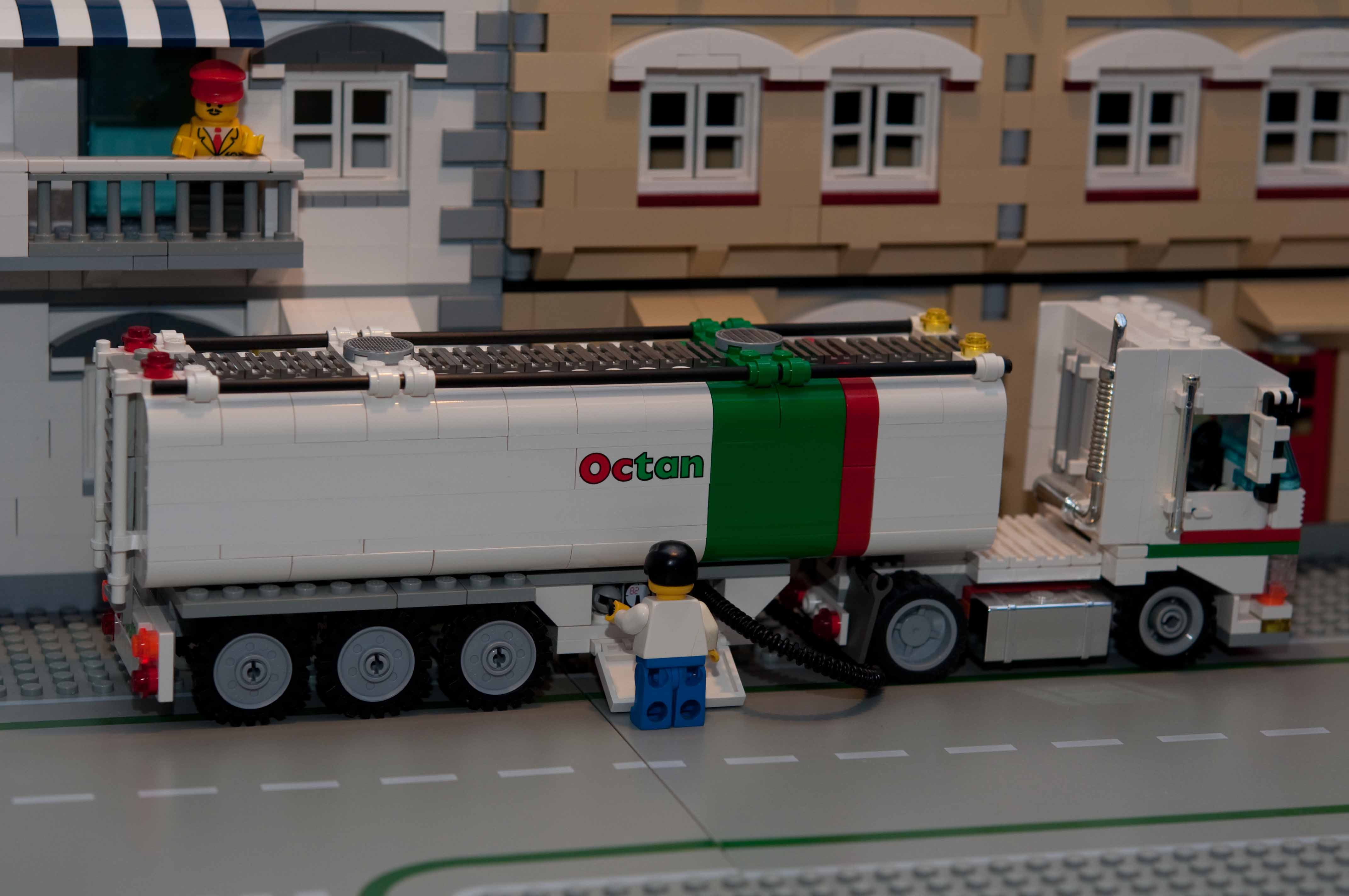 octan_truck_1.jpg