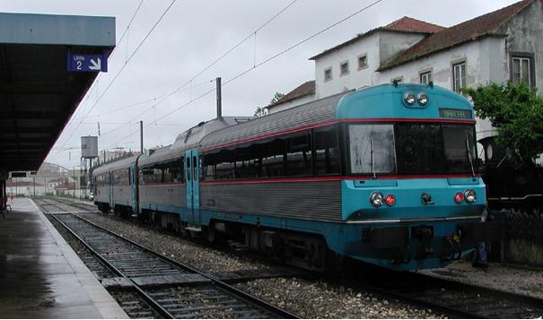 automotora_diesel_cp_frente_azul.jpg