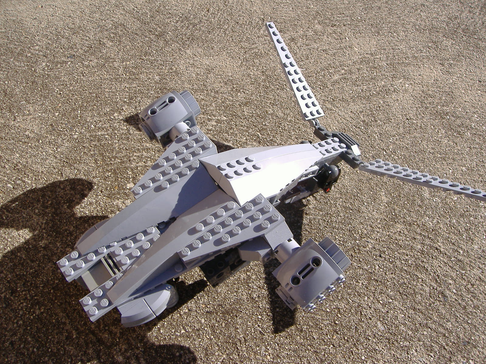 2007_0407lego60070.jpg
