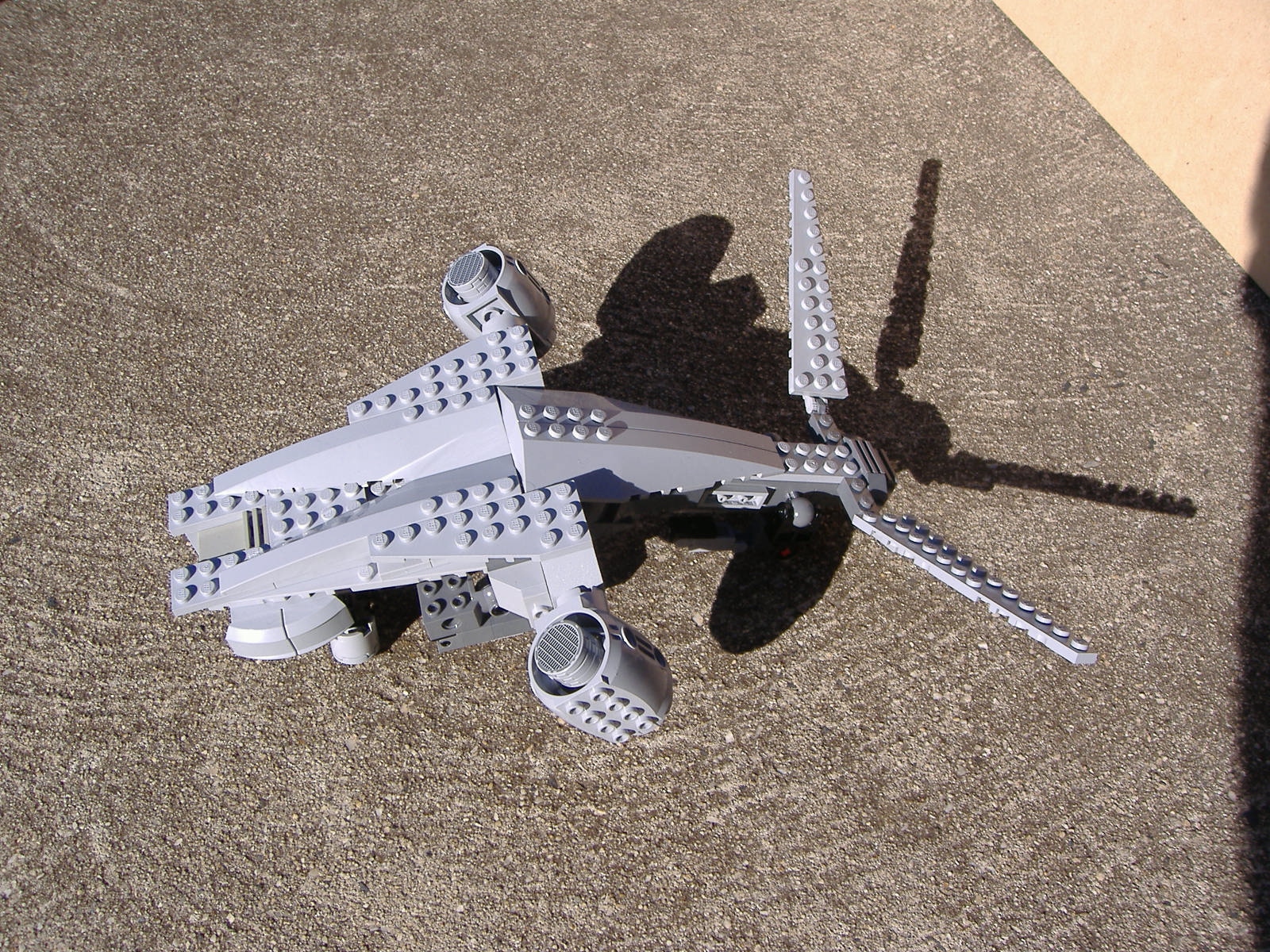 2007_0407lego60071.jpg