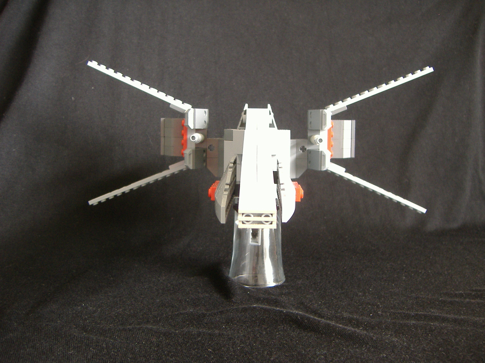 2007_0507lego70049.jpg