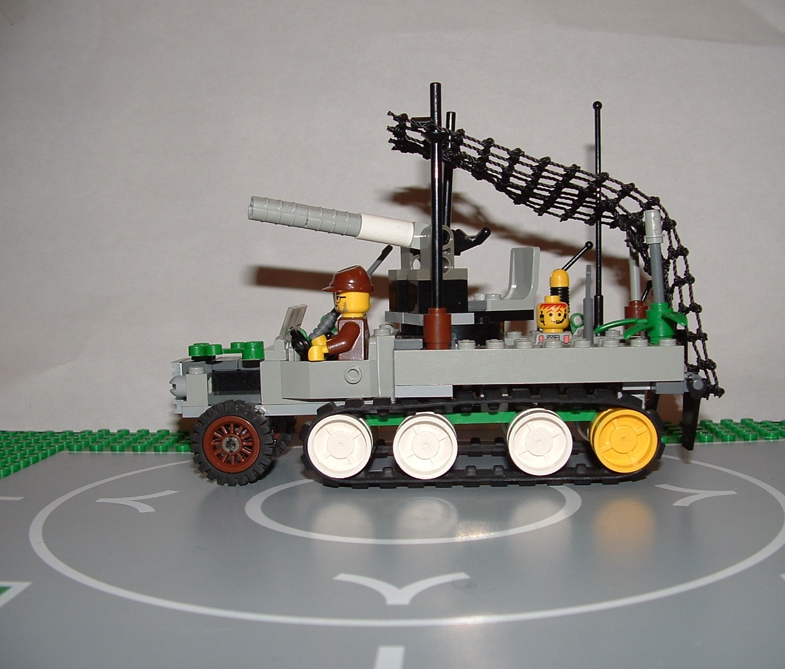lego_halftrack_002.jpg