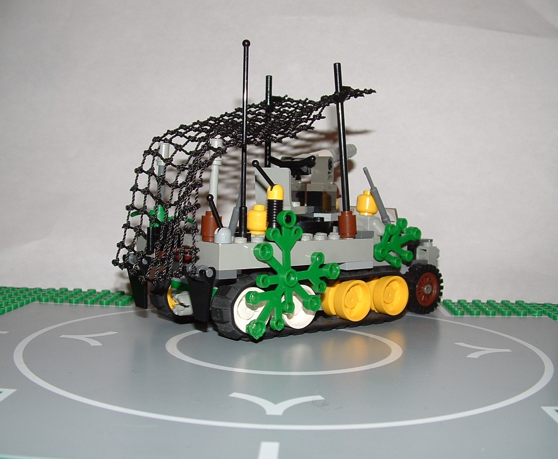 lego_halftrack_005.jpg