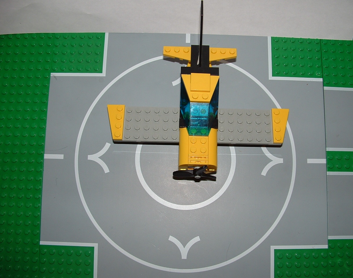 lego_race_plane_009.jpg