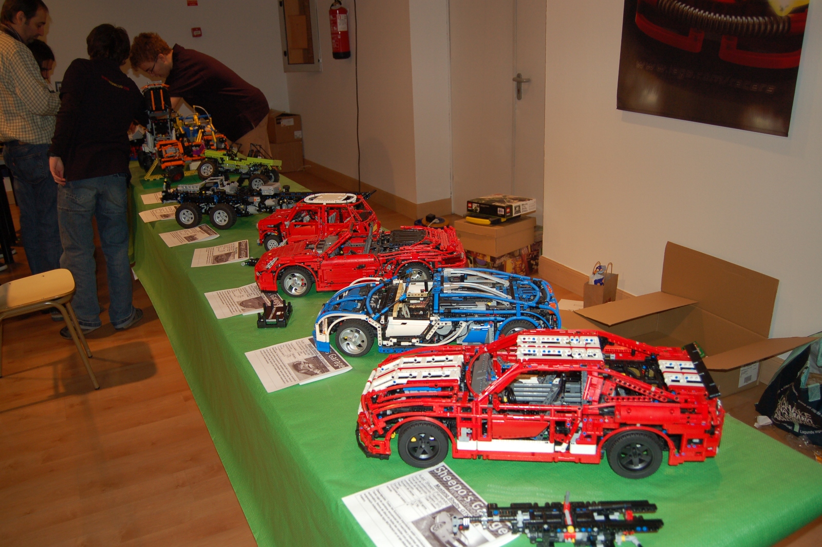 hle2013_002.jpg