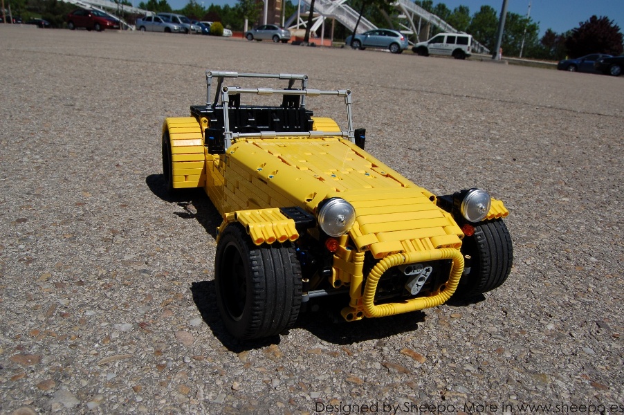 caterhamseven28.jpg