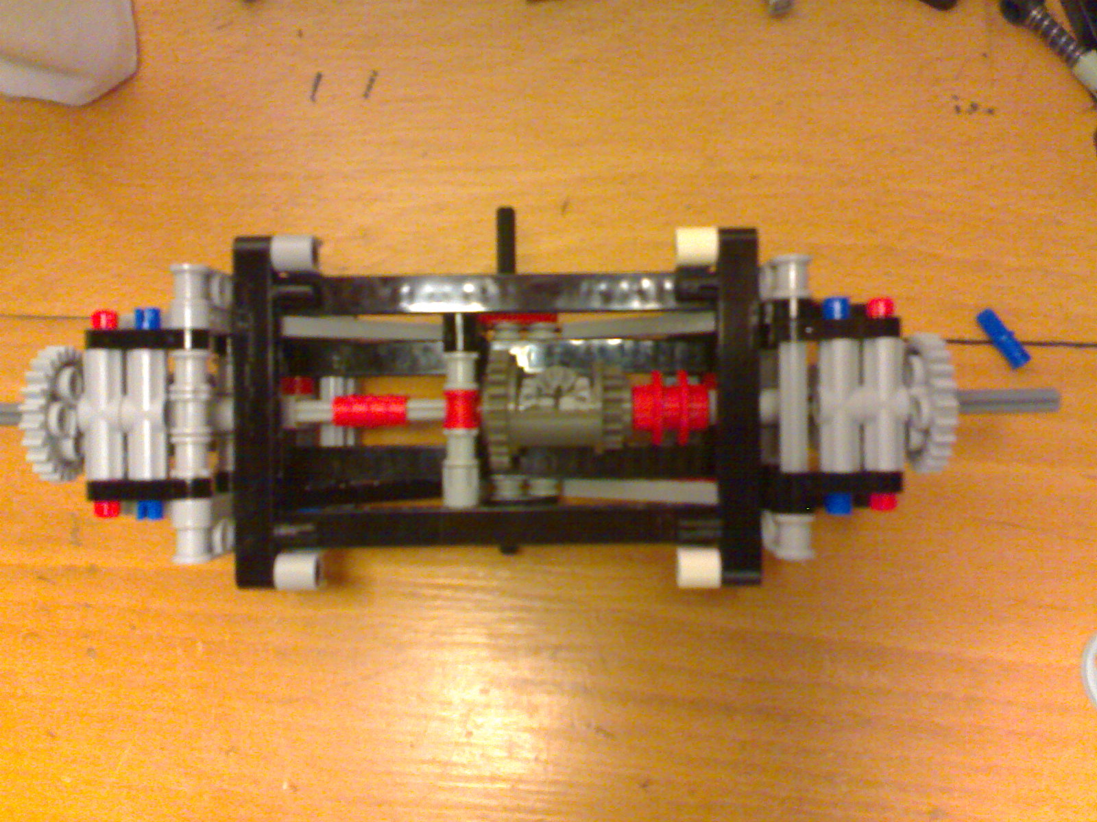 rearaxlev.2_7_.jpg