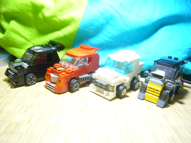 mini_racers_001.jpg