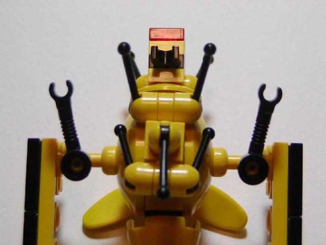 machine_bee_07.jpg