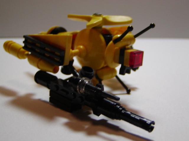 machine_bee_09.jpg
