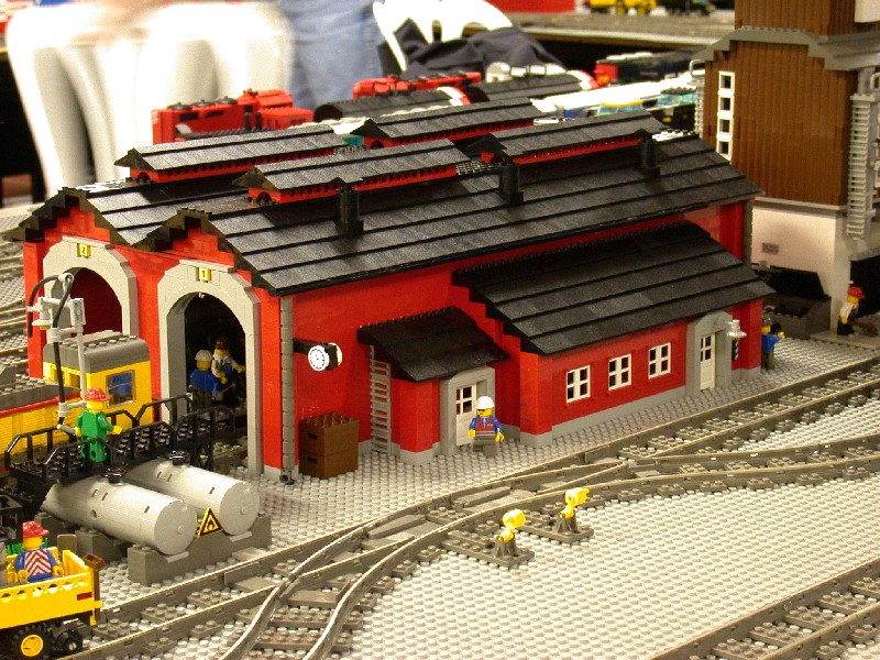 engine_shop_1.jpg