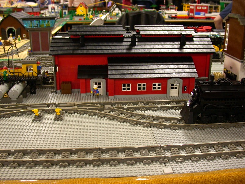 engine_shop_3.jpg