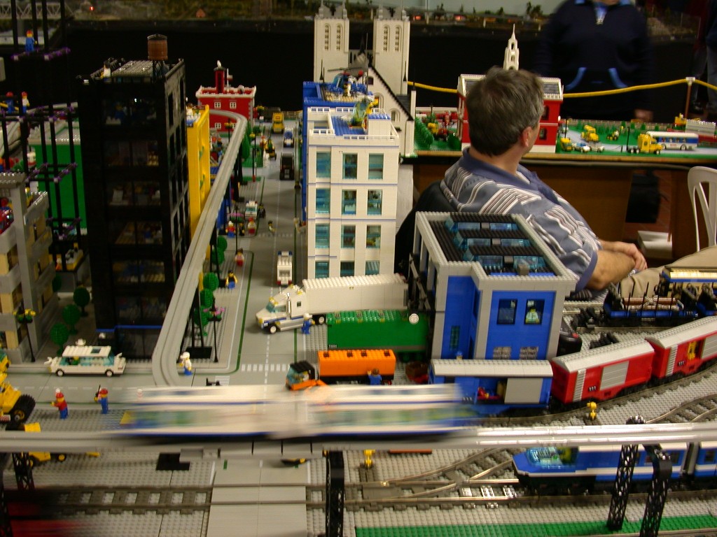 flyingmonorail.jpg