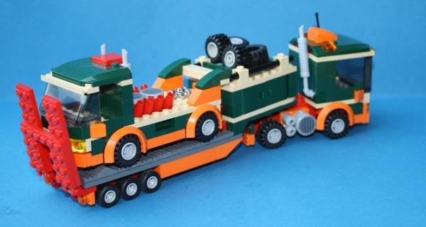 racetruck_transport_1.jpg