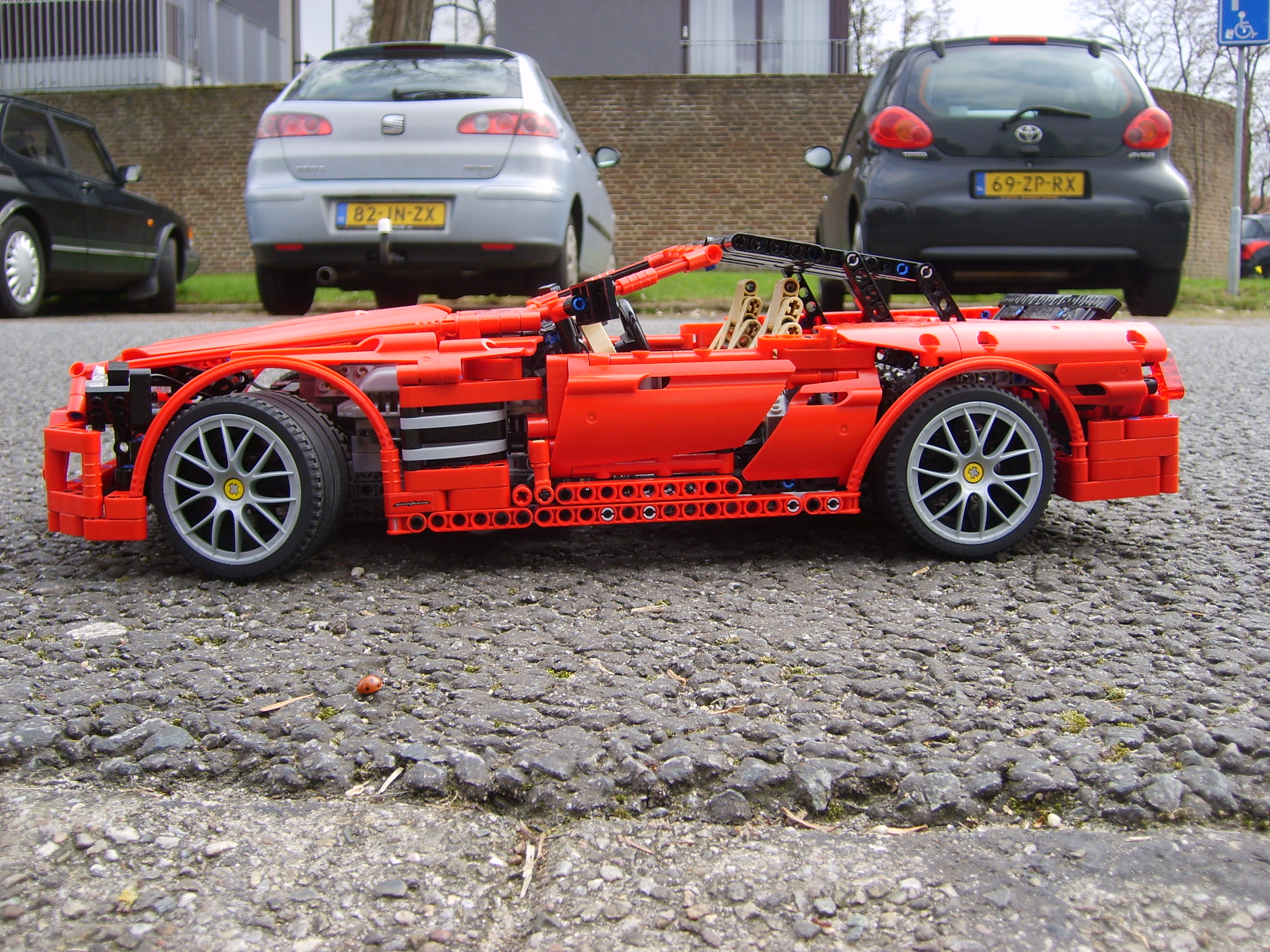s6000572.jpg