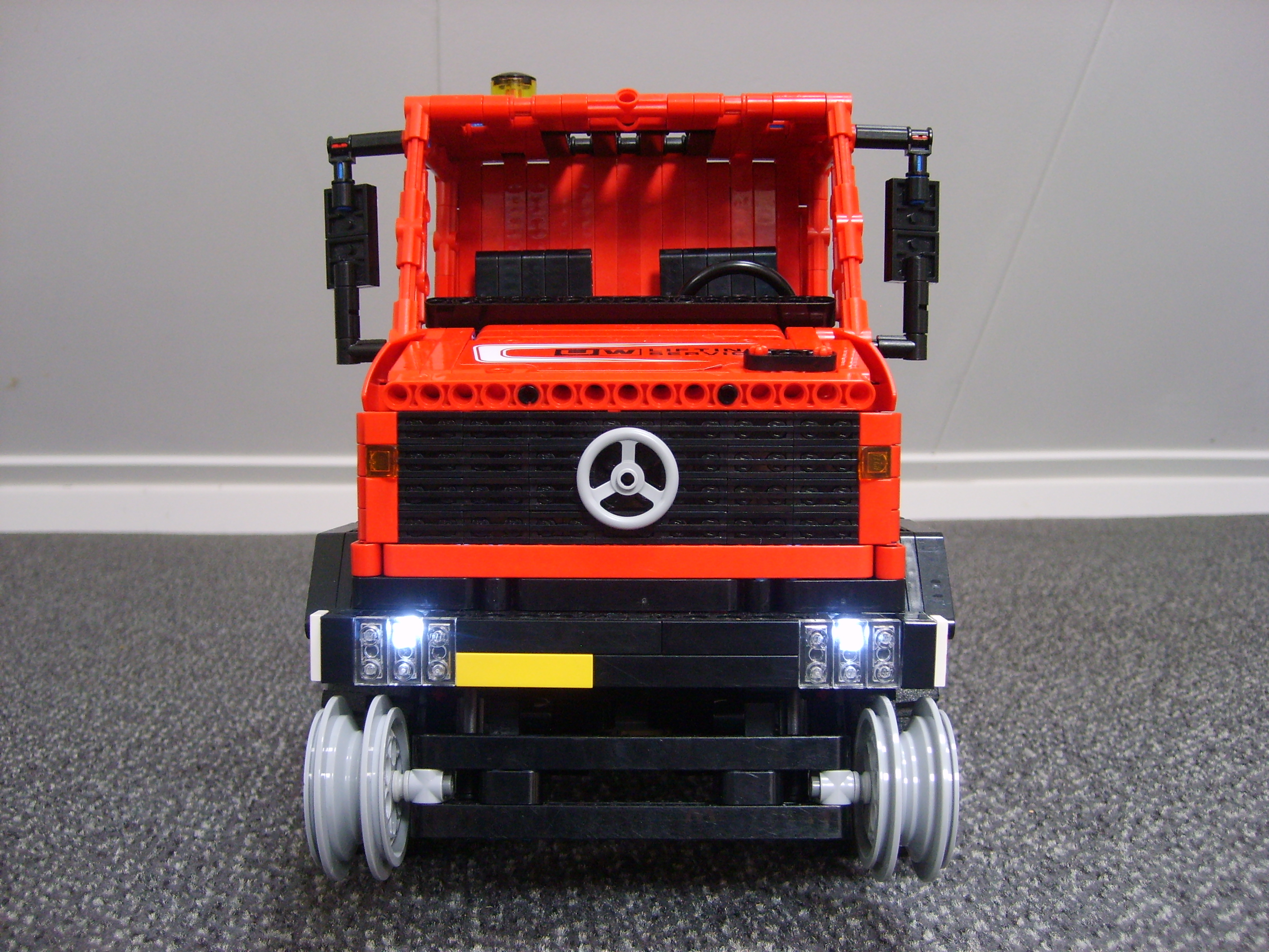 s6000223.jpg