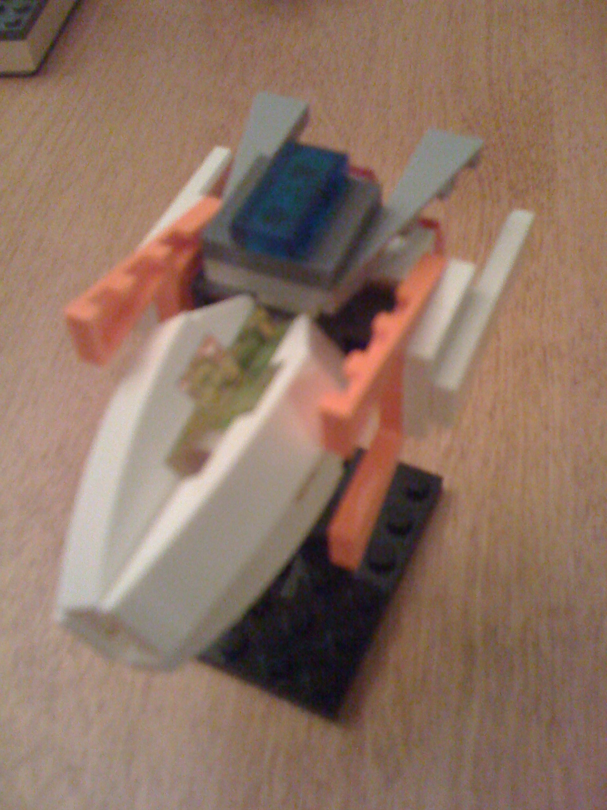 protoss_carrier_-_queen_front.jpg