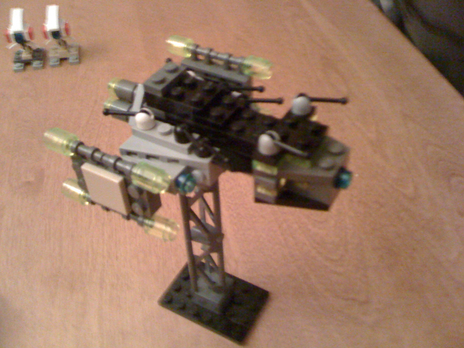 terran_battlecruiser_-_queen_front.jpg