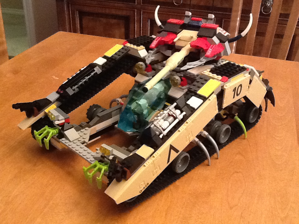 serpentine_tank_001.jpg