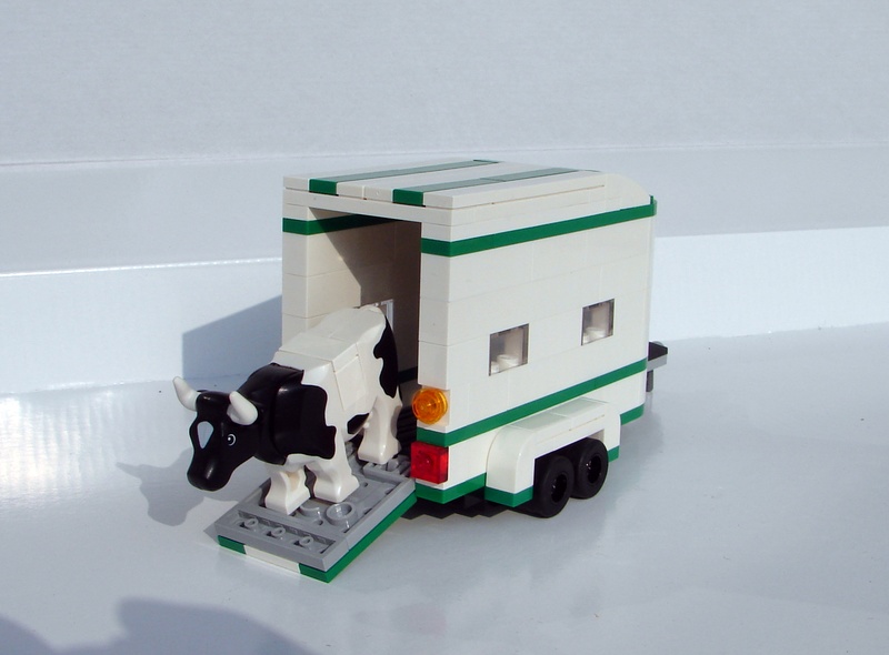horsetrailer-i-05r.jpg