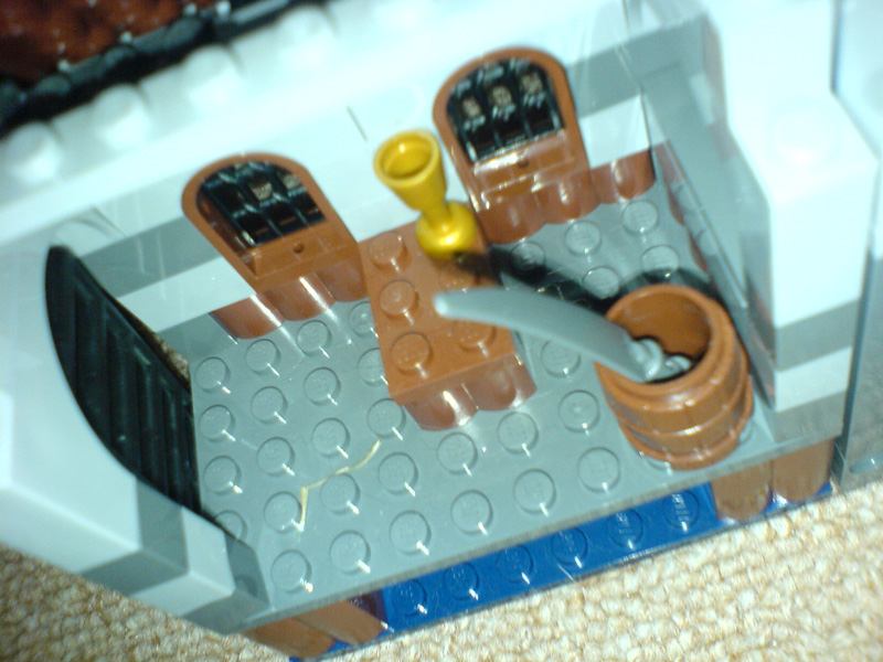 7029-4.jpg