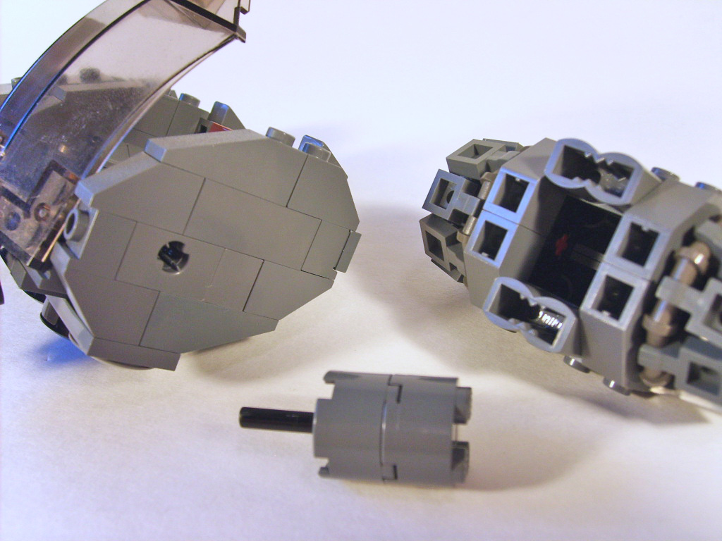 23_engine_swivel_ps.jpg