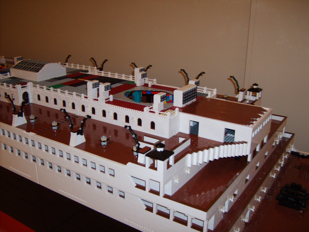 titanic02.jpg