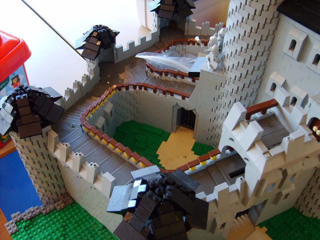 castle01.jpg