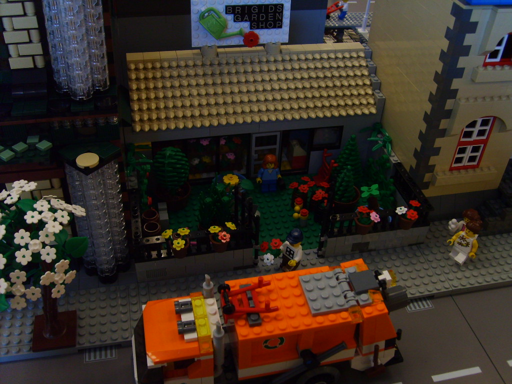 towntrain16.jpg