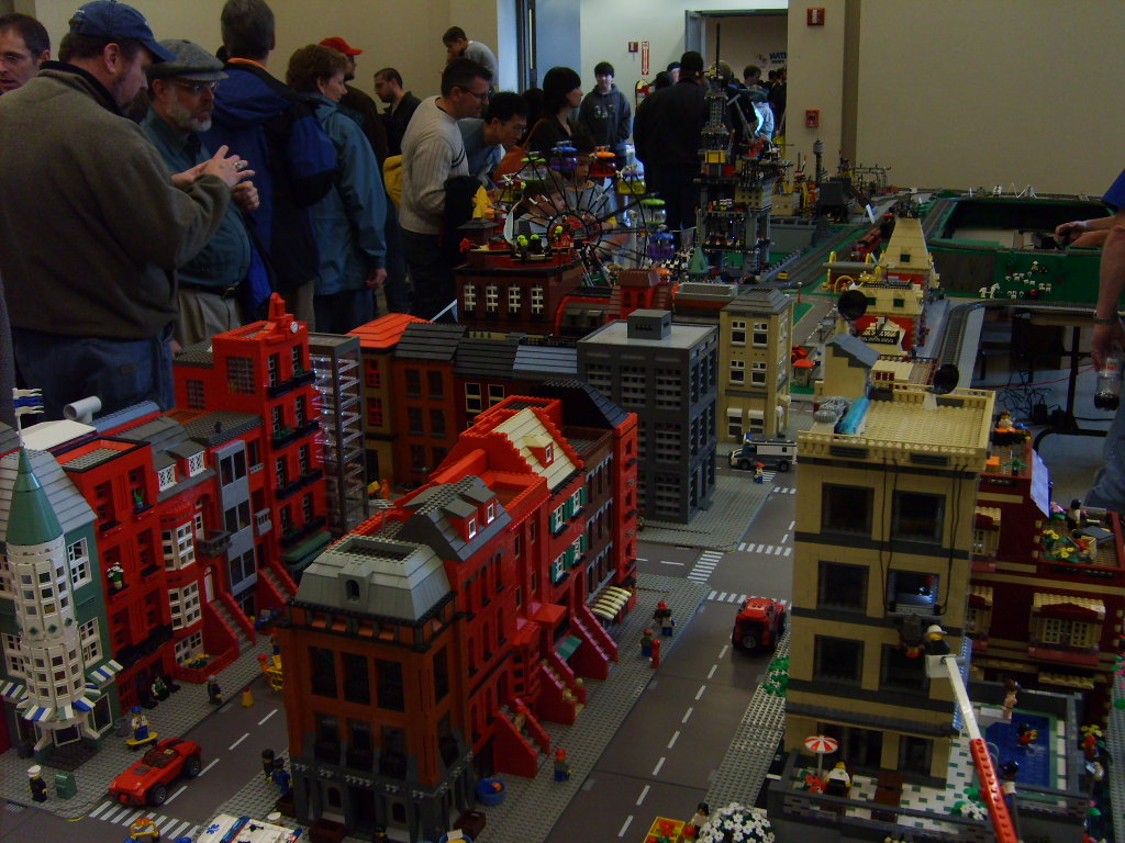 towntrain08.jpg