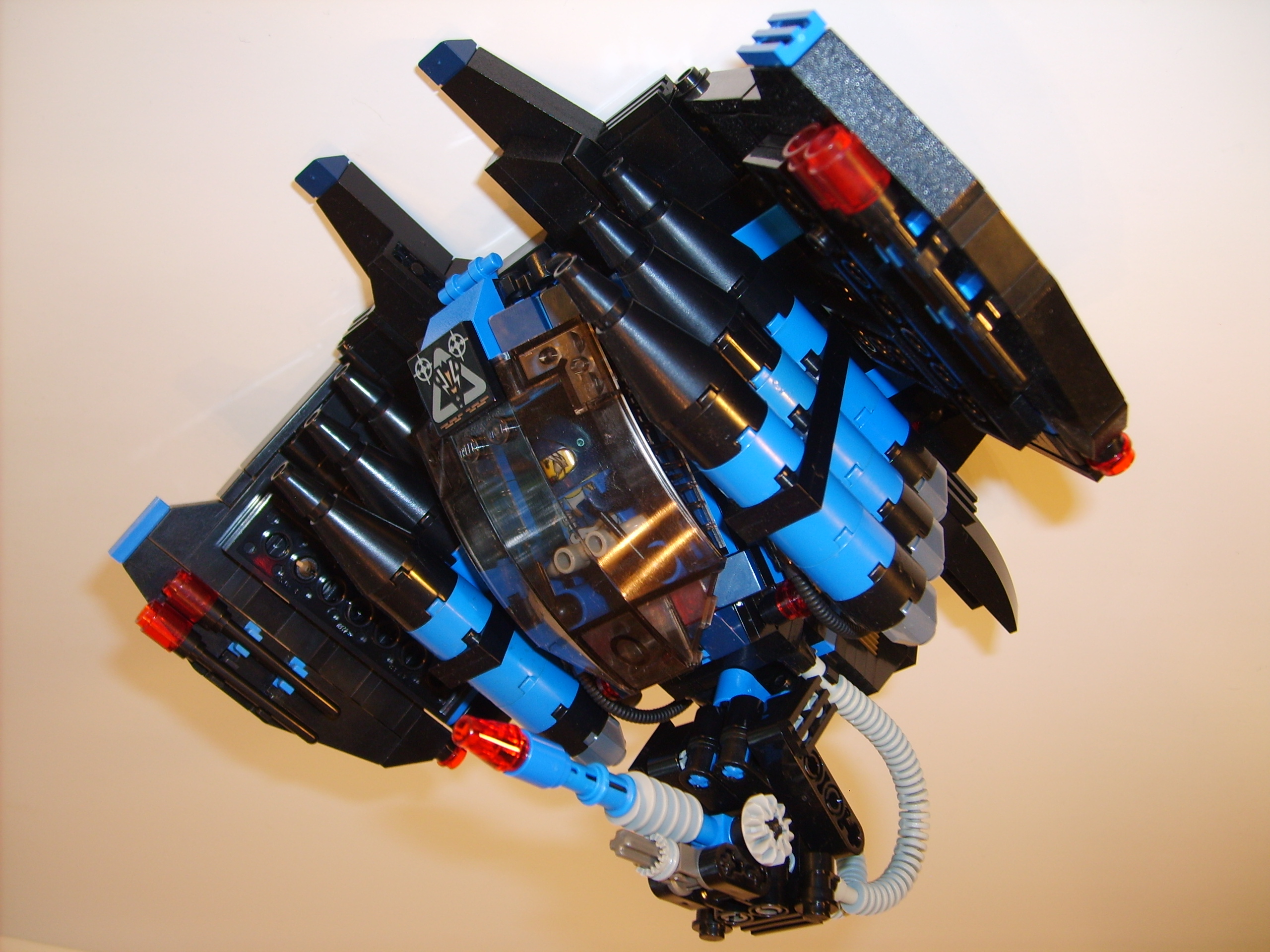 fly04.jpg