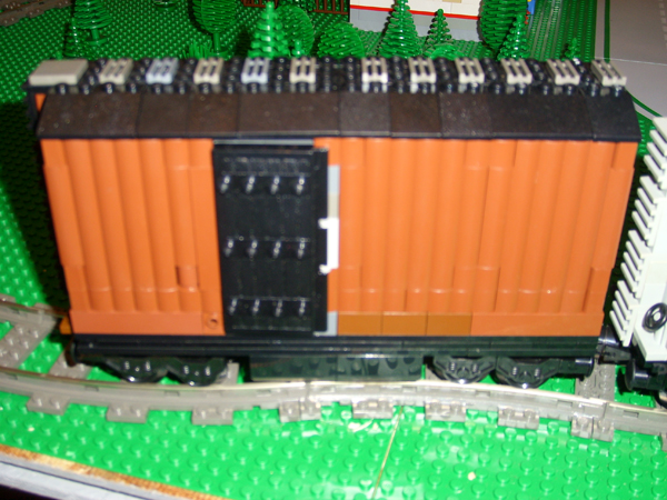 09trainset.sm.jpg