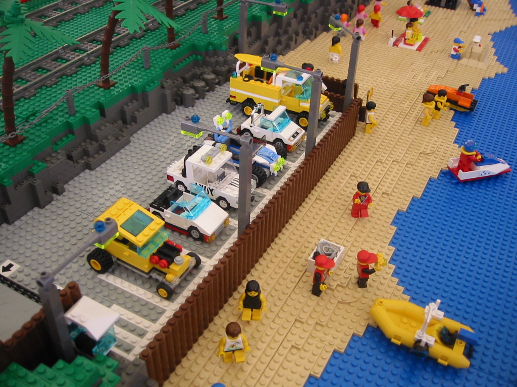 frrd03beach03parkingarea01.jpg