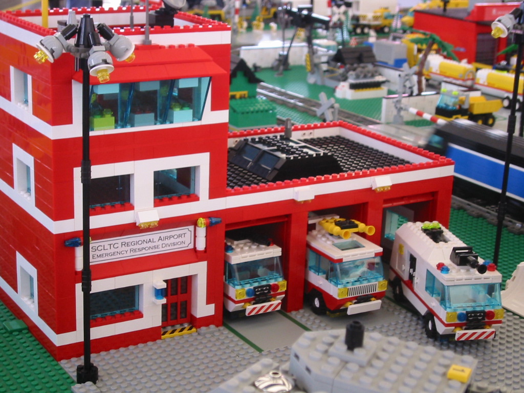 fdairportfirehouse3.jpg