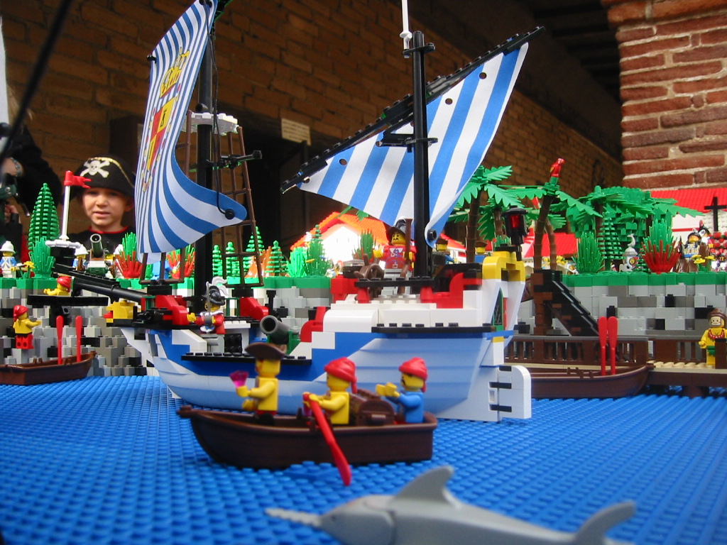 piratecove03closeup.jpg