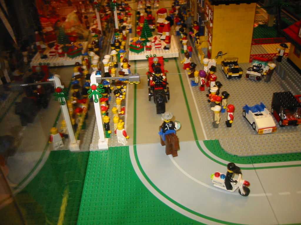 sdmrrmholidayparade01.jpg