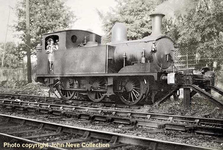 0000-j-neve-G6-tank.jpg
