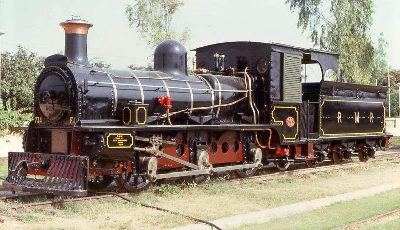 1st_engine_made_in_india.jpg
