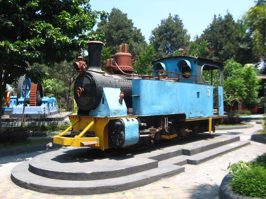 2gondang-c.jpg