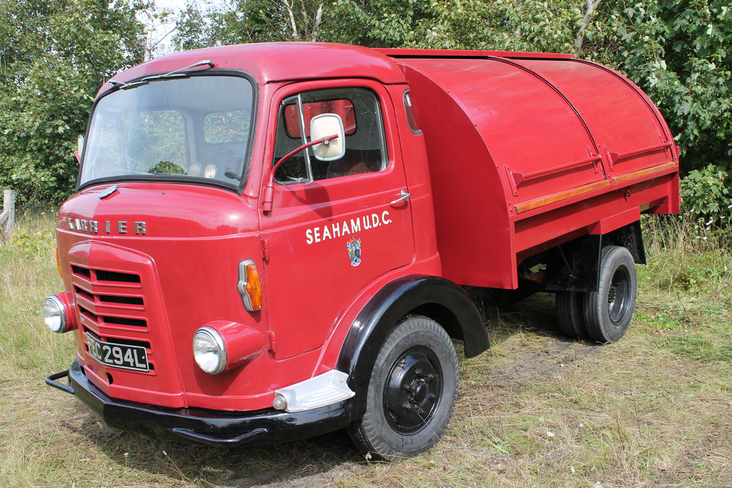 7963178644_352d814050_b__Wallace_the_Red_Dustcart_.jpg