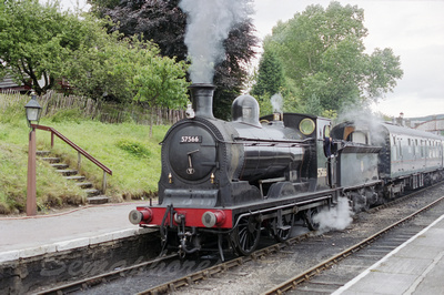 p469254516-2.jpg