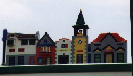 legolandbuildings.jpg